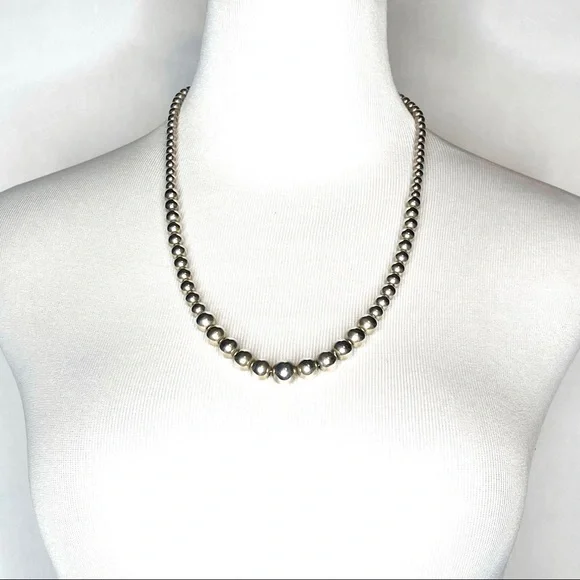 Oster Graduated Silver Beaded Necklace - Picture 1 of 9